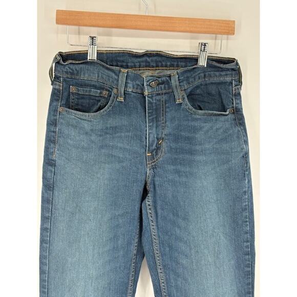 Levi Strauss & Co. Men’s 514 Straight Fit Jeans in Dark Wash – Size 30 x 32 - Picture 2 of 6